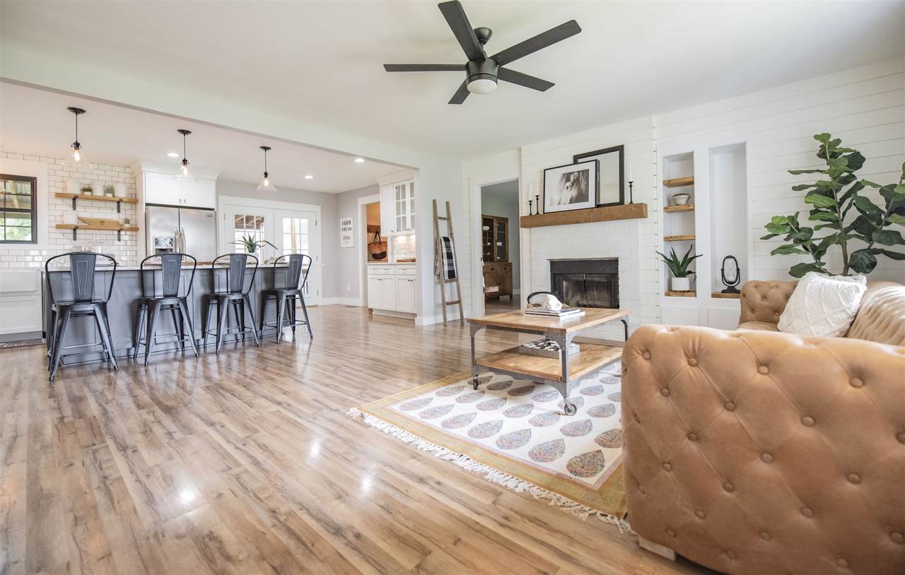 2595 West Park Dr - Photo 1