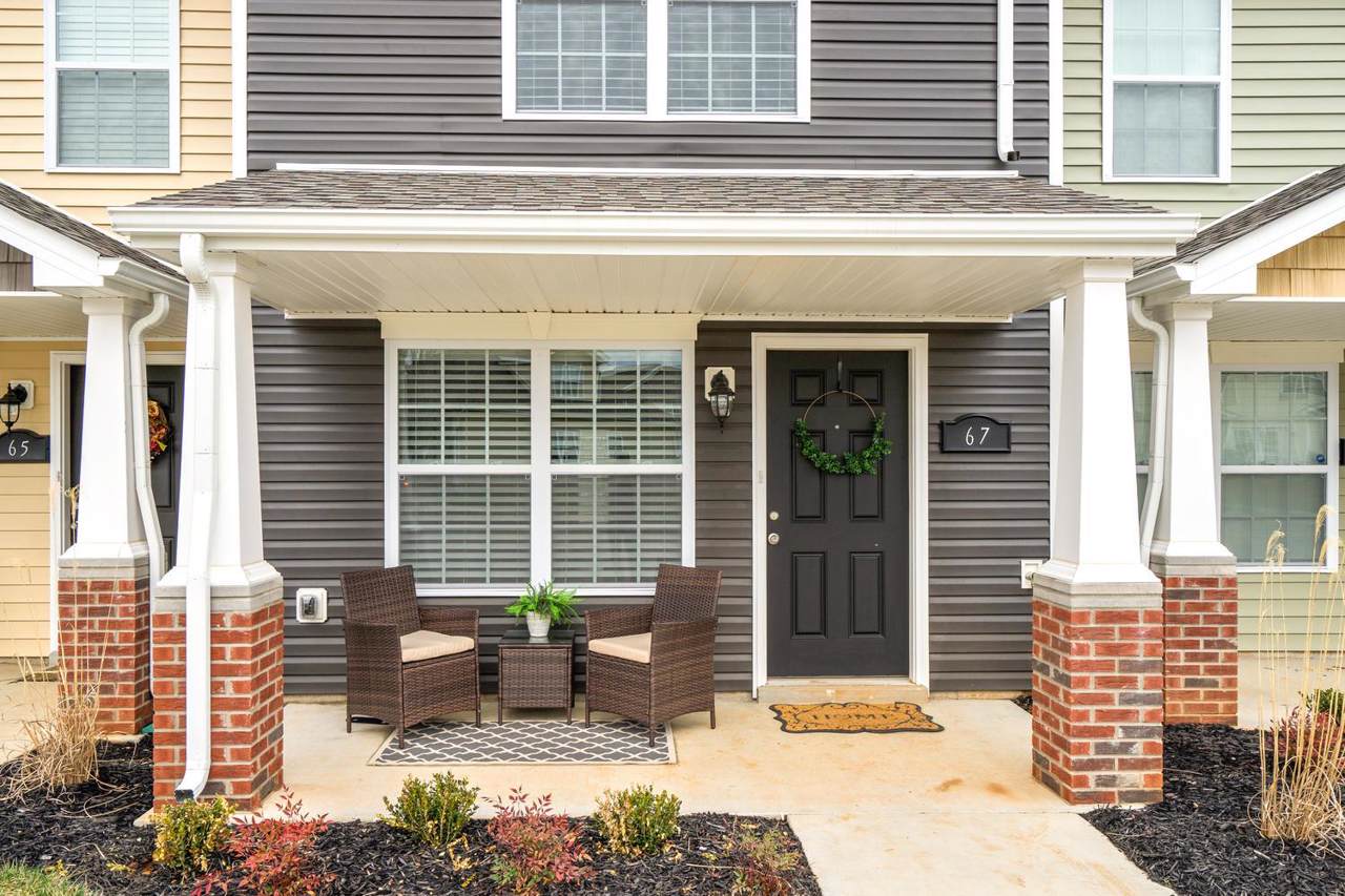 294 Alexander Blvd - Photo 1
