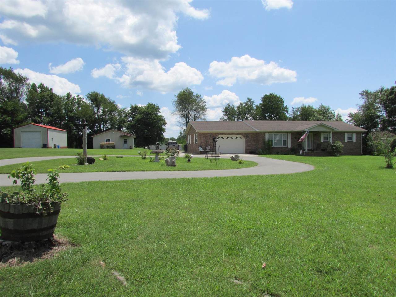 3785 Gnat Hill Rd - Photo 1