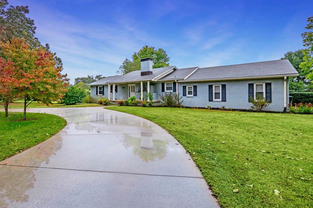 1019 Ridgecrest Dr - Photo 1