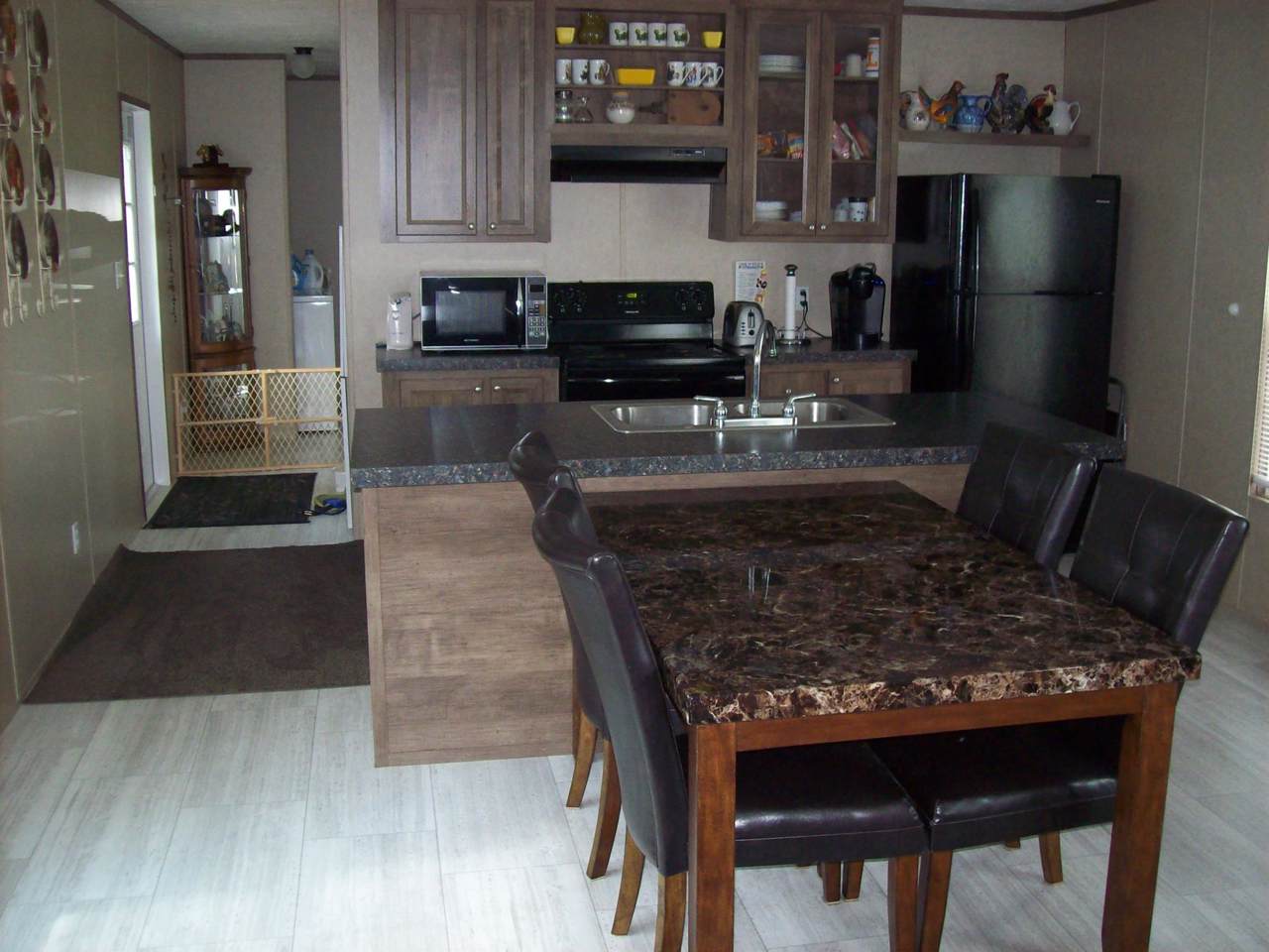 280 Kingdom Rd - Photo 1