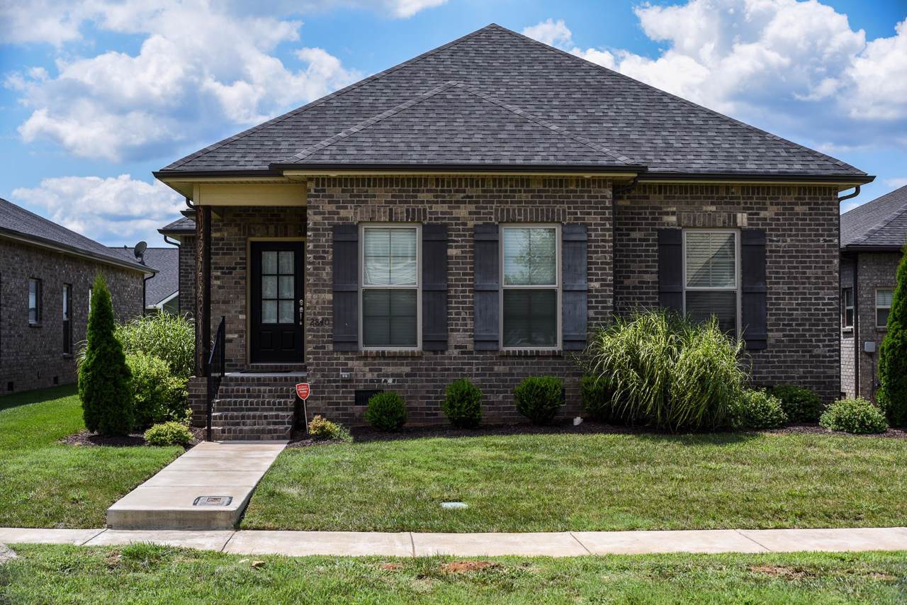 2840 Cason Ln - Photo 1