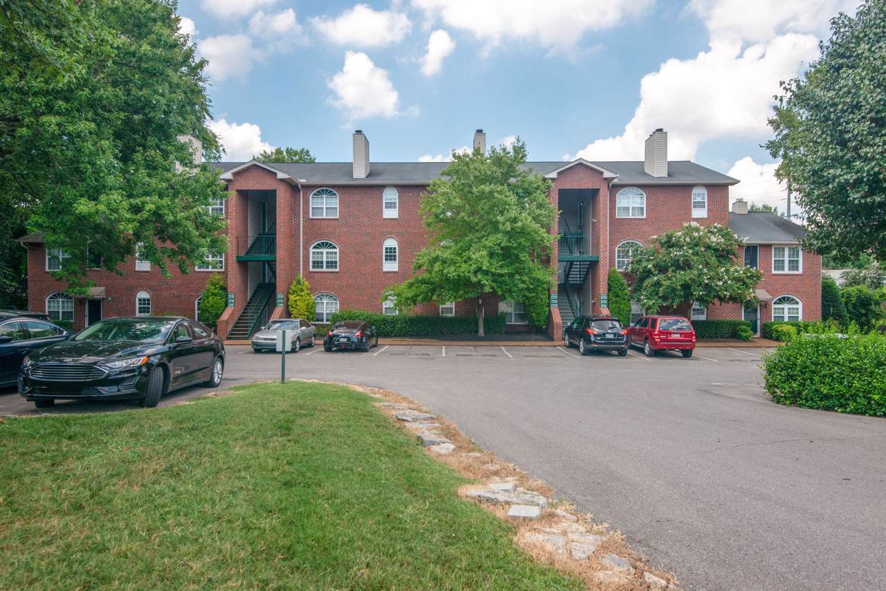 2735 Linmar Ave - Photo 1