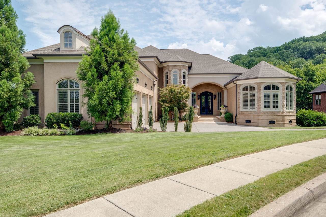1140 Stonebridge Park Dr - Photo 1