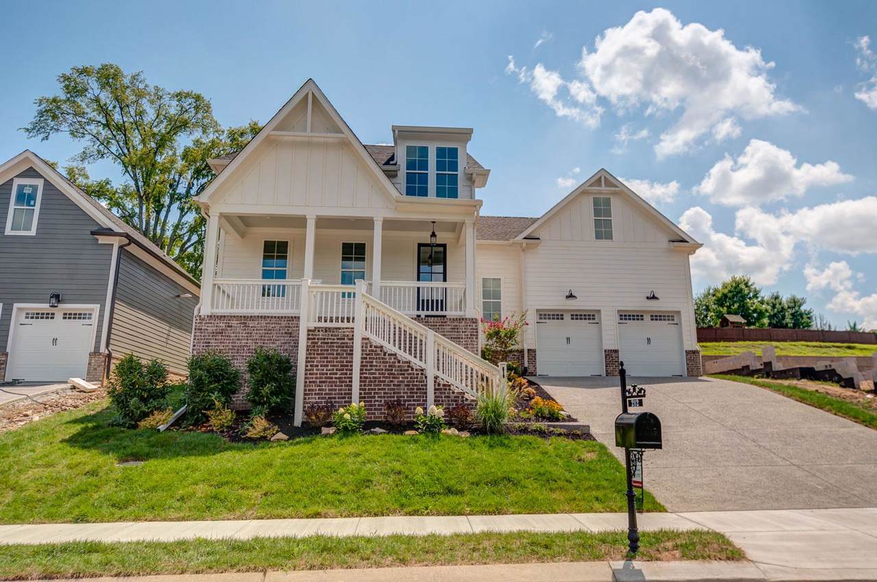 212 Rich Cir - Photo 1