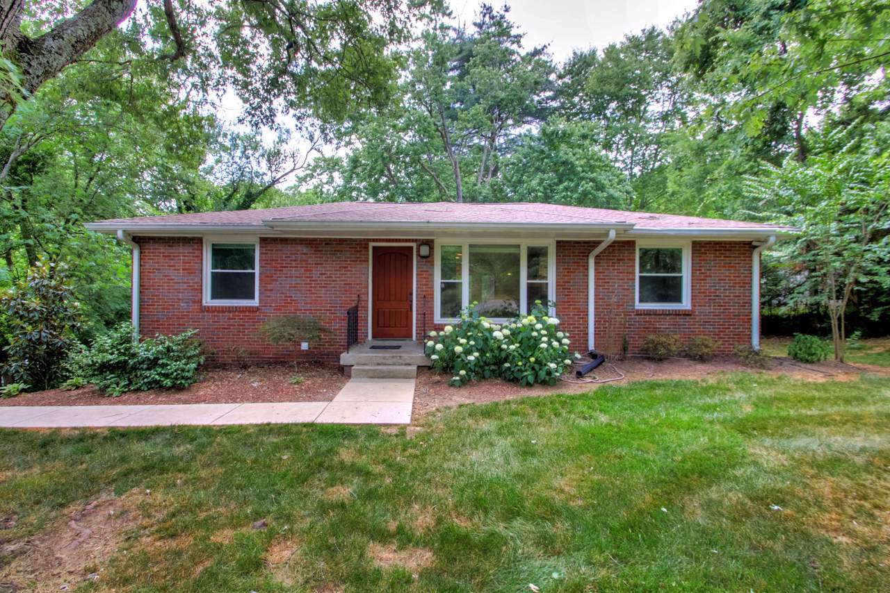 5023 Manuel Dr - Photo 1
