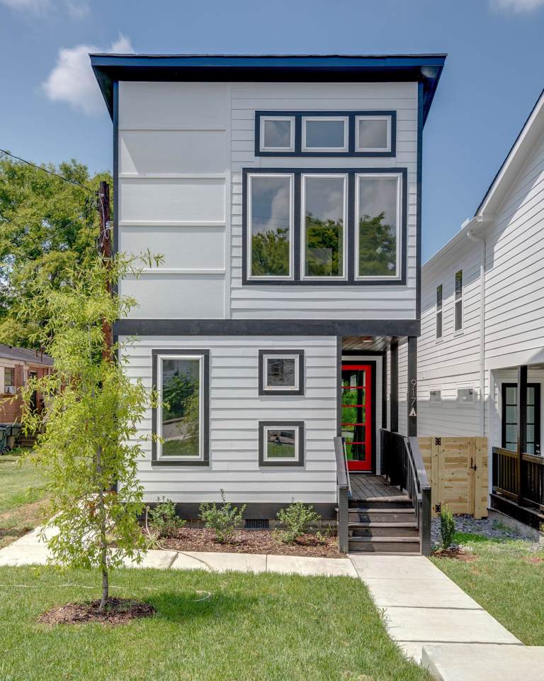 917A 30th Ave - Photo 1