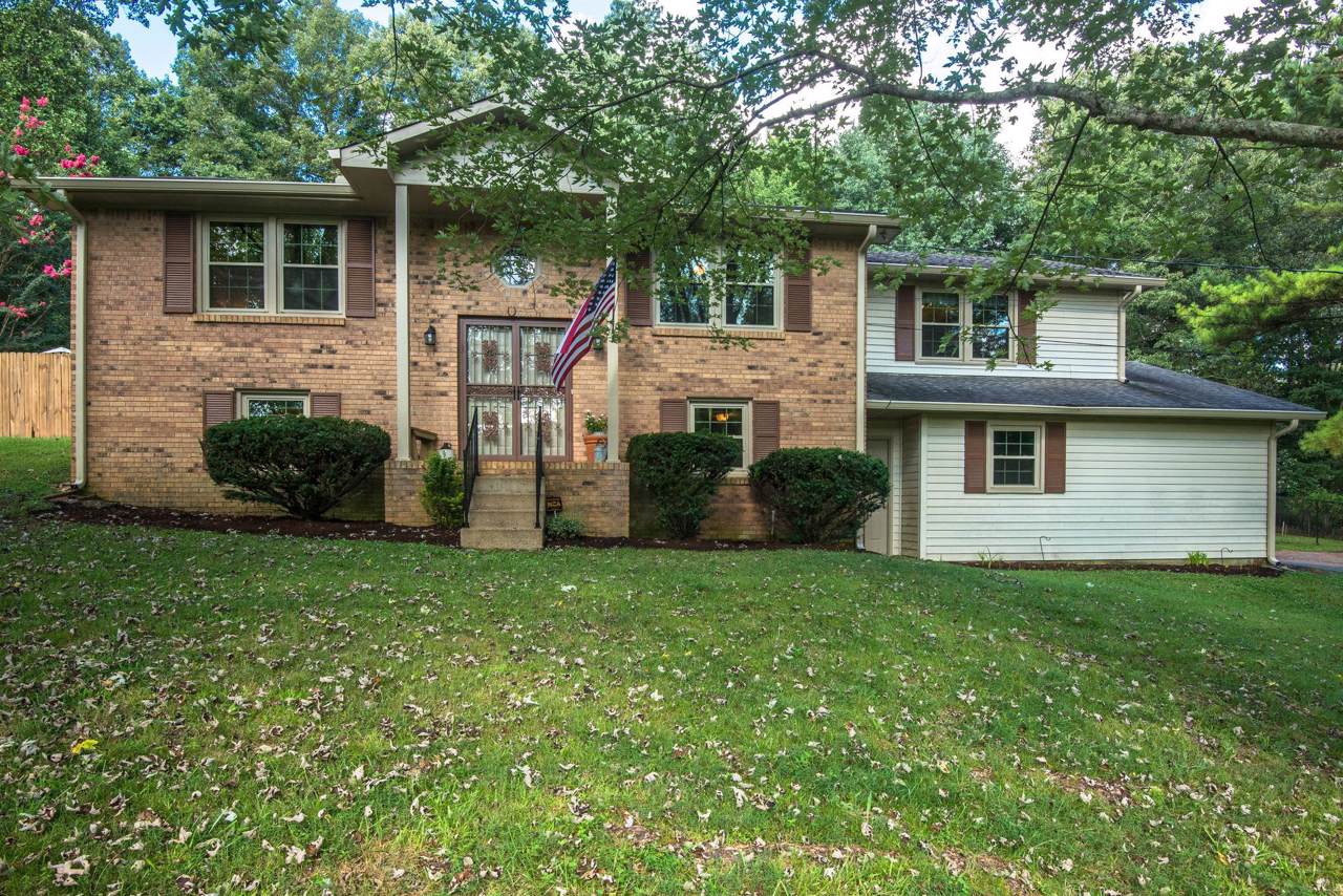 7418 Chester Rd - Photo 1