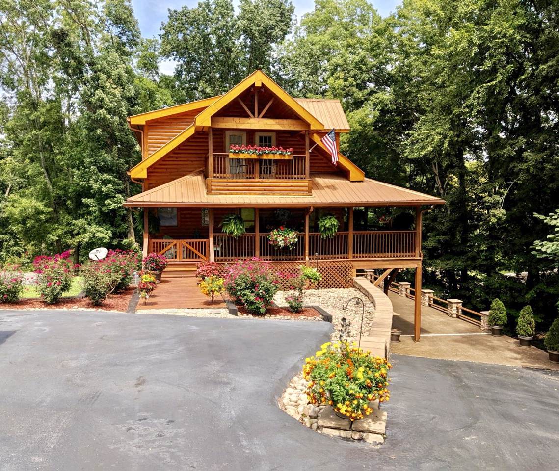 409 River Front Dr - Photo 1
