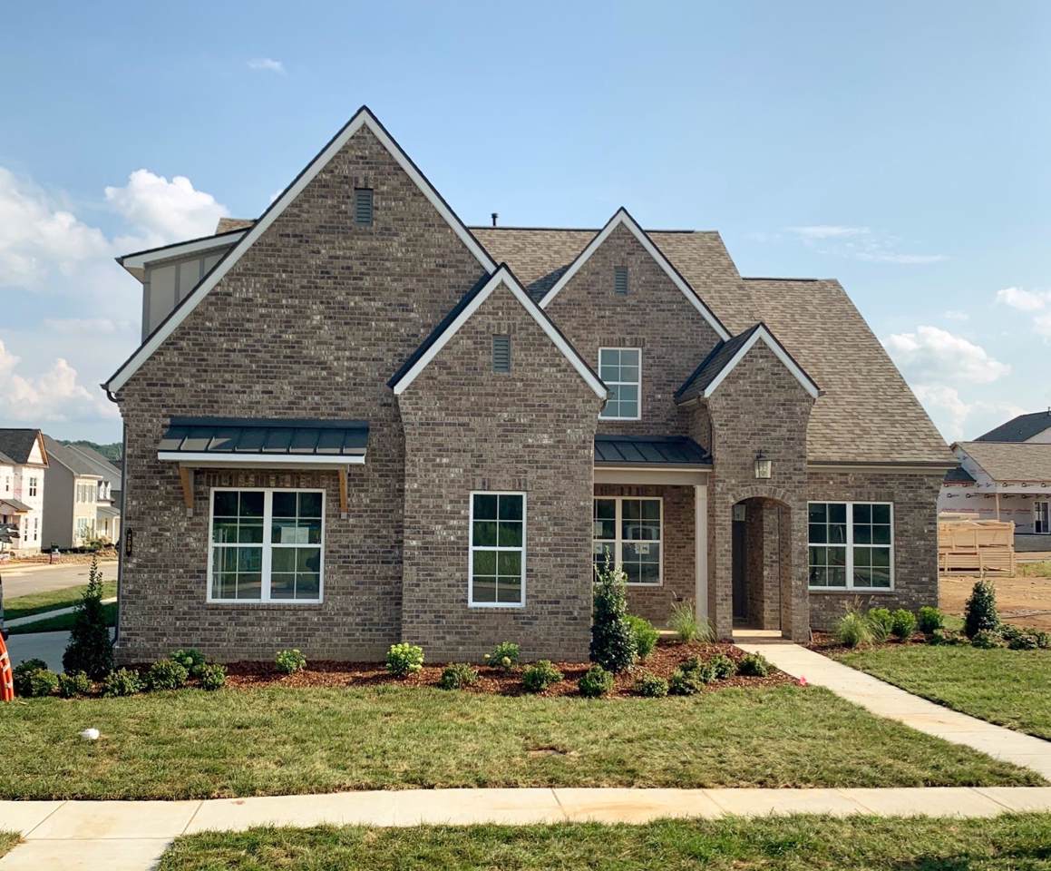 209 Broadgreen Ln. - Photo 1