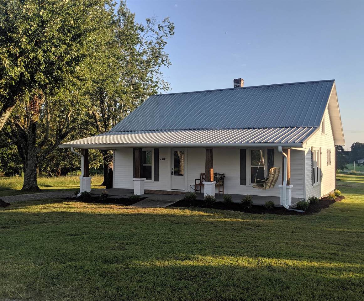 5381 Old Nashville Hwy - Photo 1