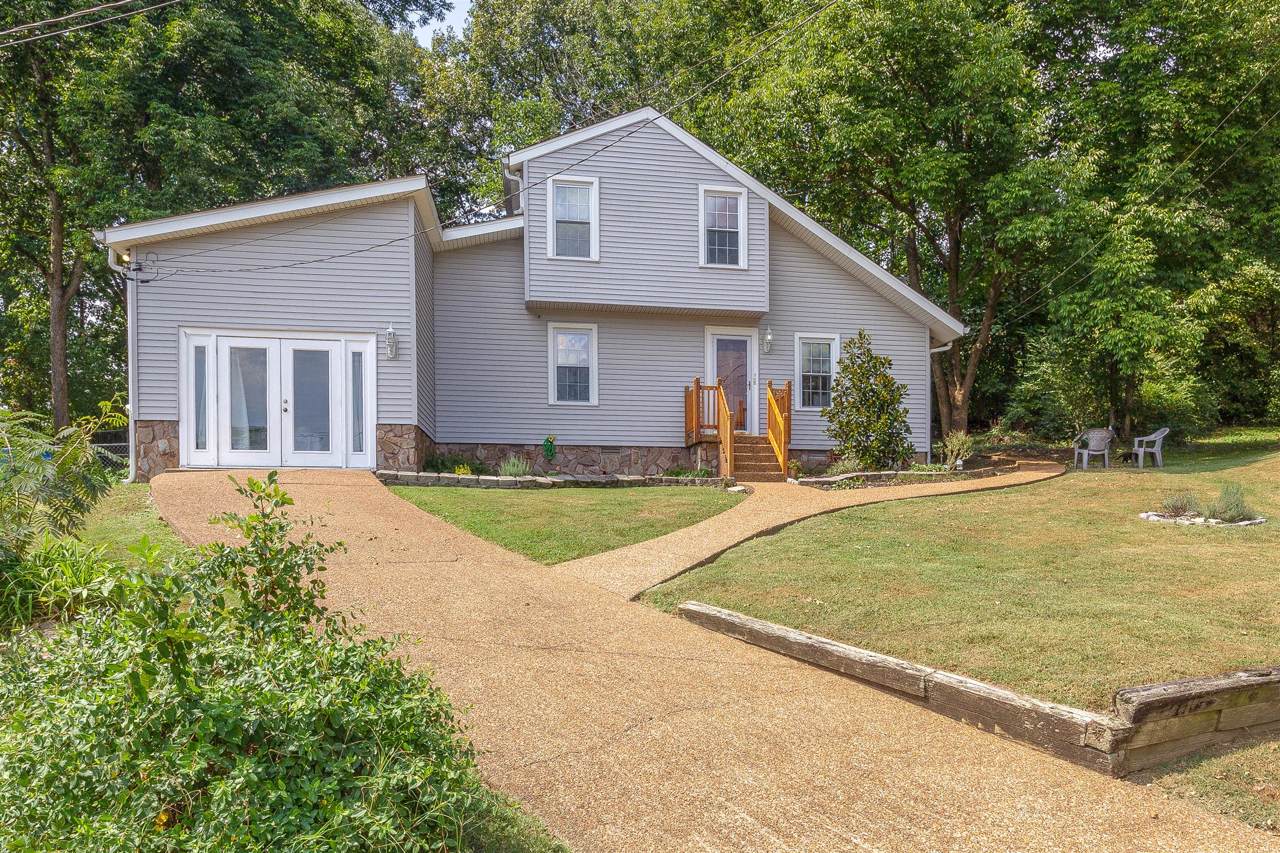 208 Cedarcreek Pl - Photo 1