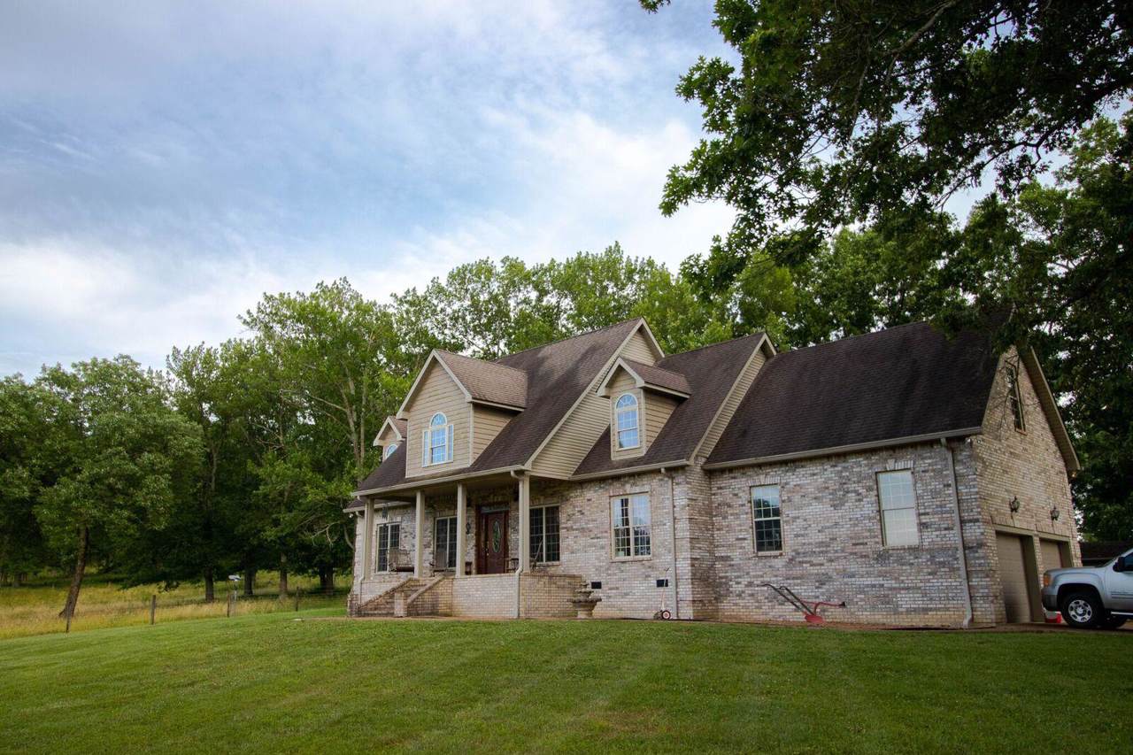 140 Russell Rd - Photo 1