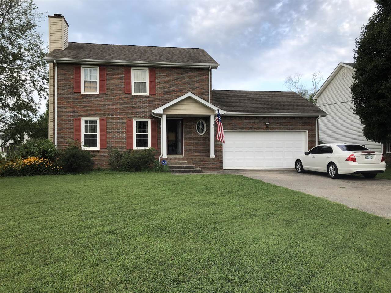 1256 Cobblestone Ln - Photo 1