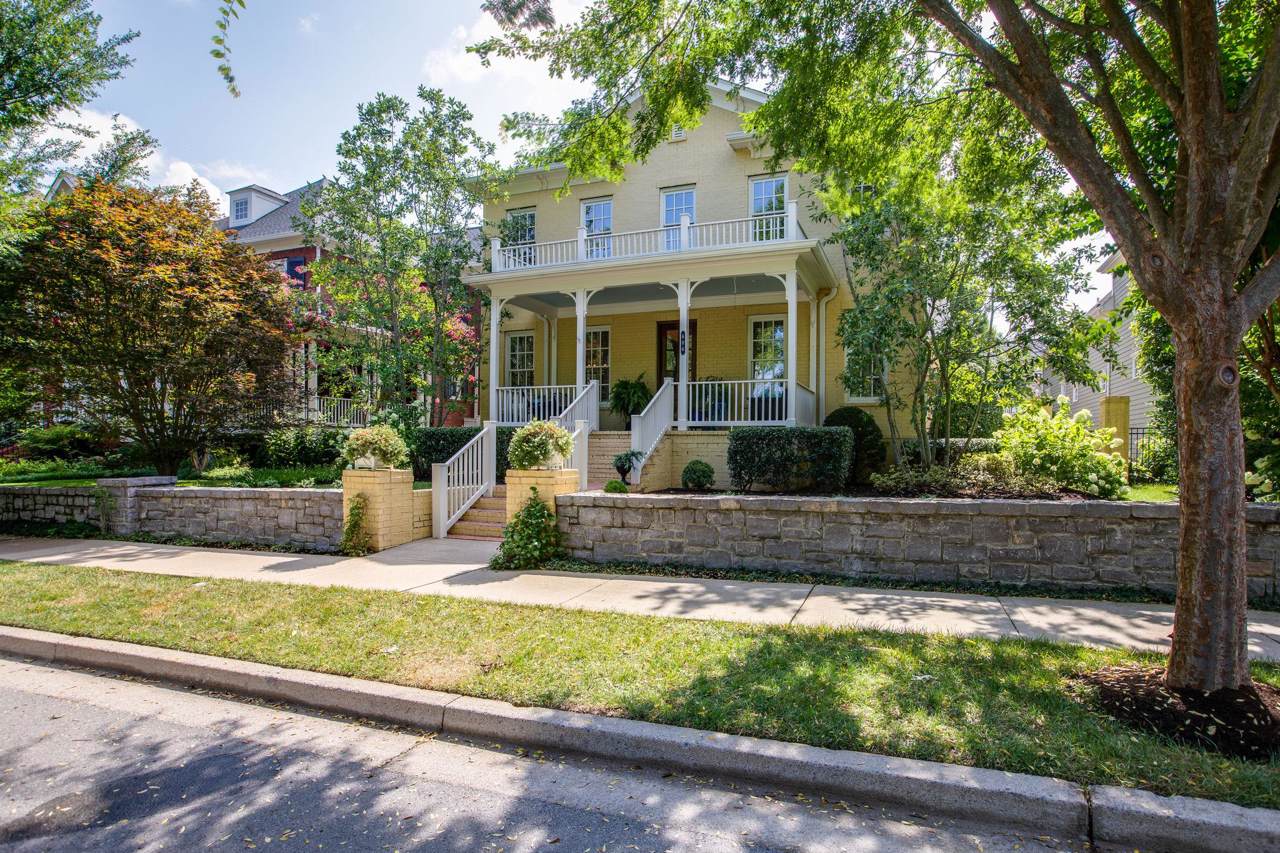 606 Stonewater Blvd - Photo 1
