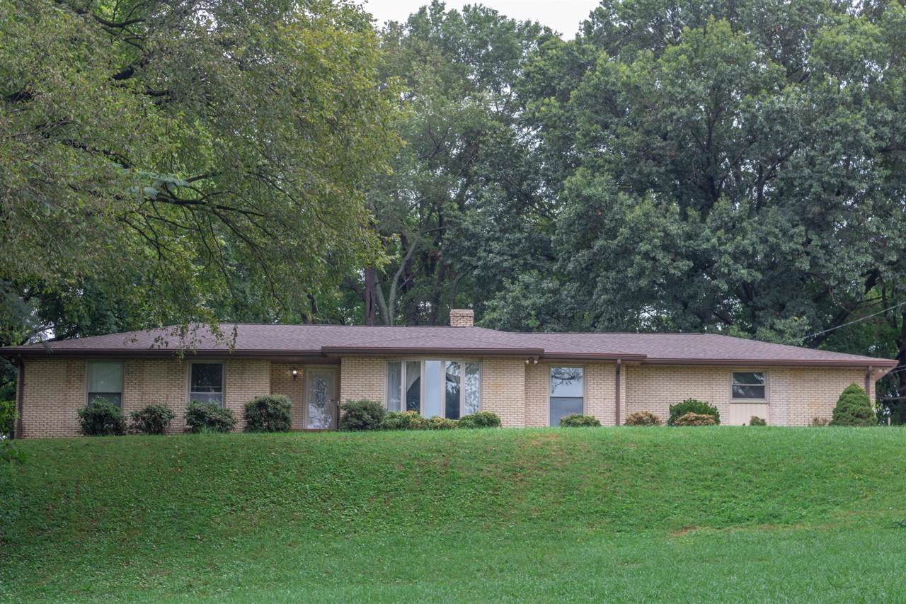 707 Greymont Dr - Photo 1