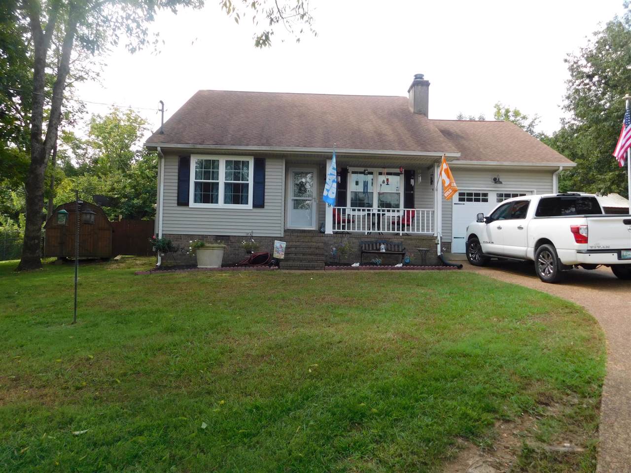 1319 Glenn Ave - Photo 1