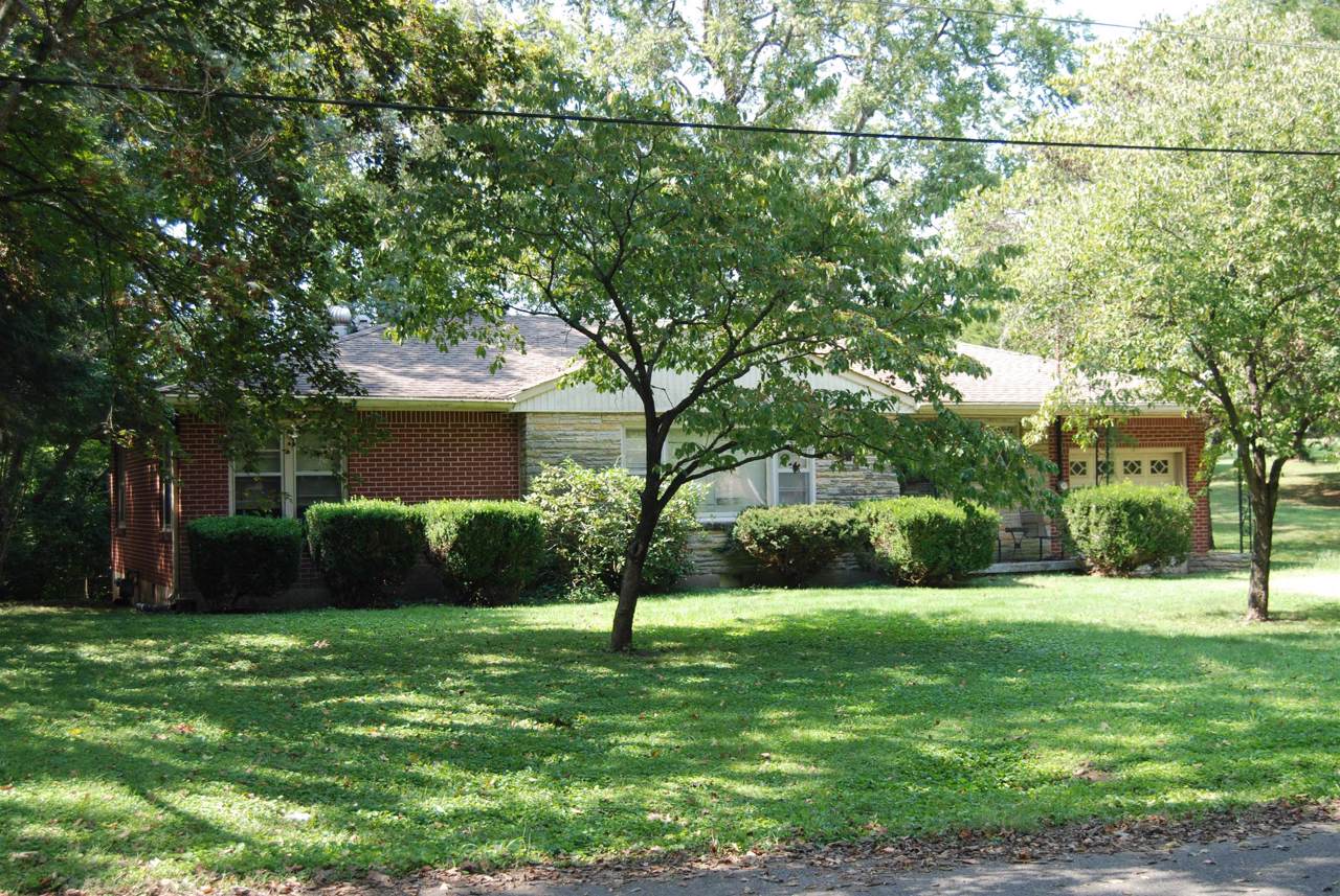 718 Trimble Ave - Photo 1