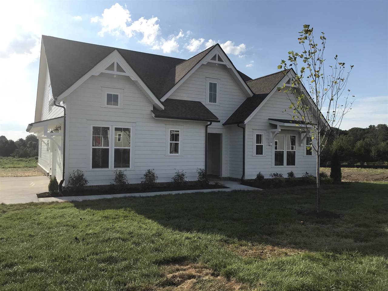 512 Oakvale Ln Lot 20 - Photo 1