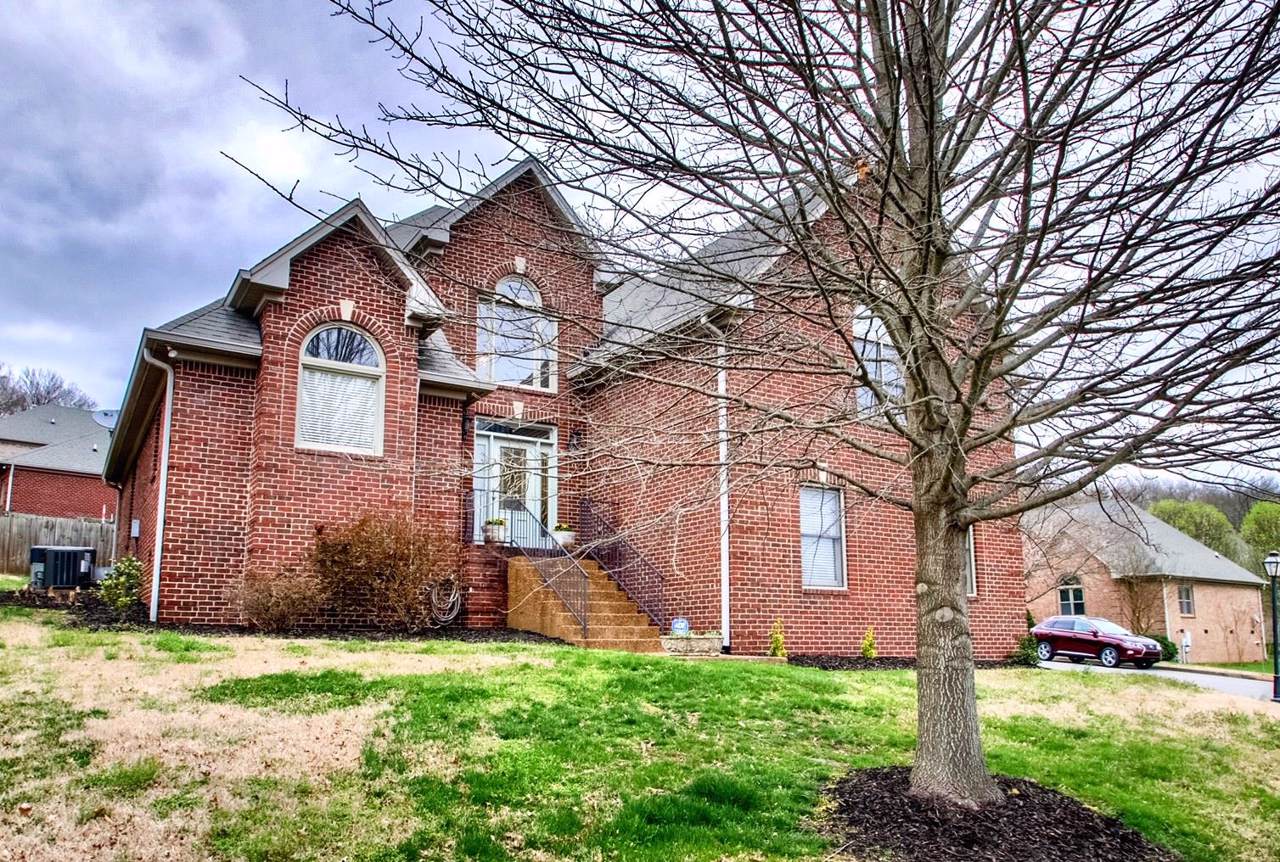 701 Wyntree N - Photo 1