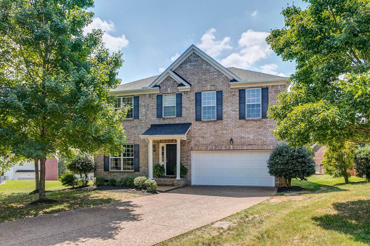 1909 Kingsley Ct - Photo 1