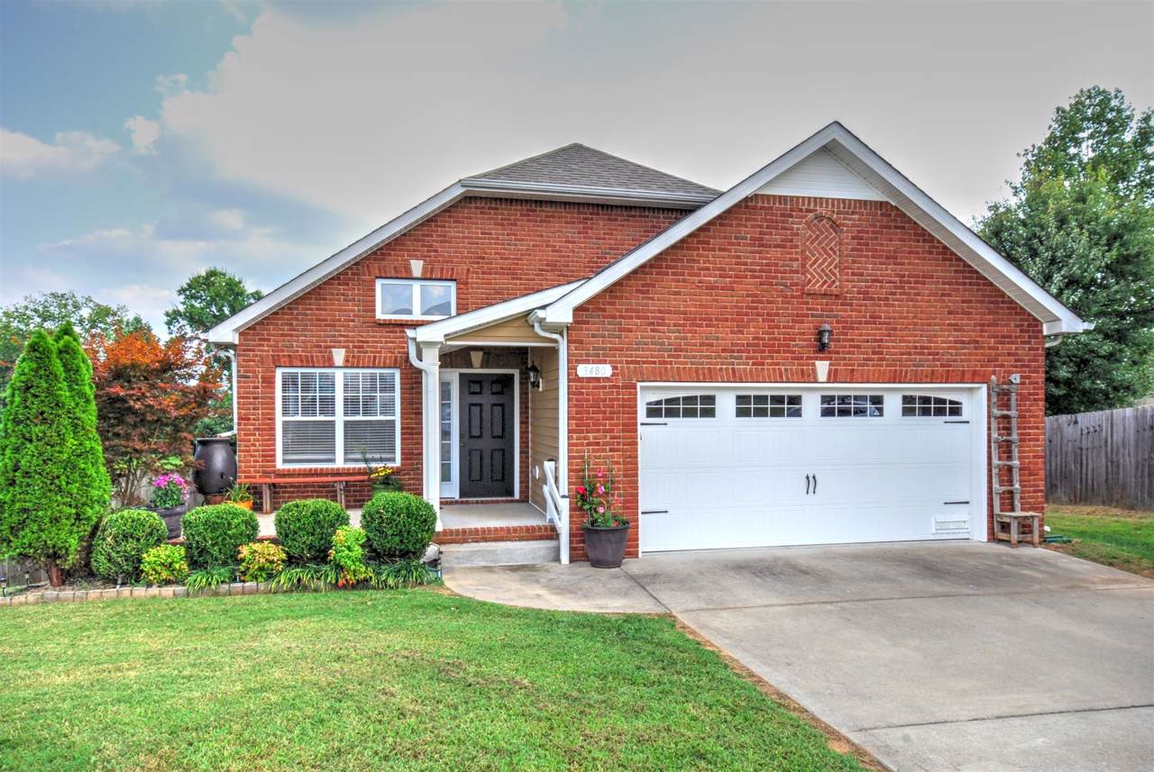 3480 Clover Hill Dr - Photo 1