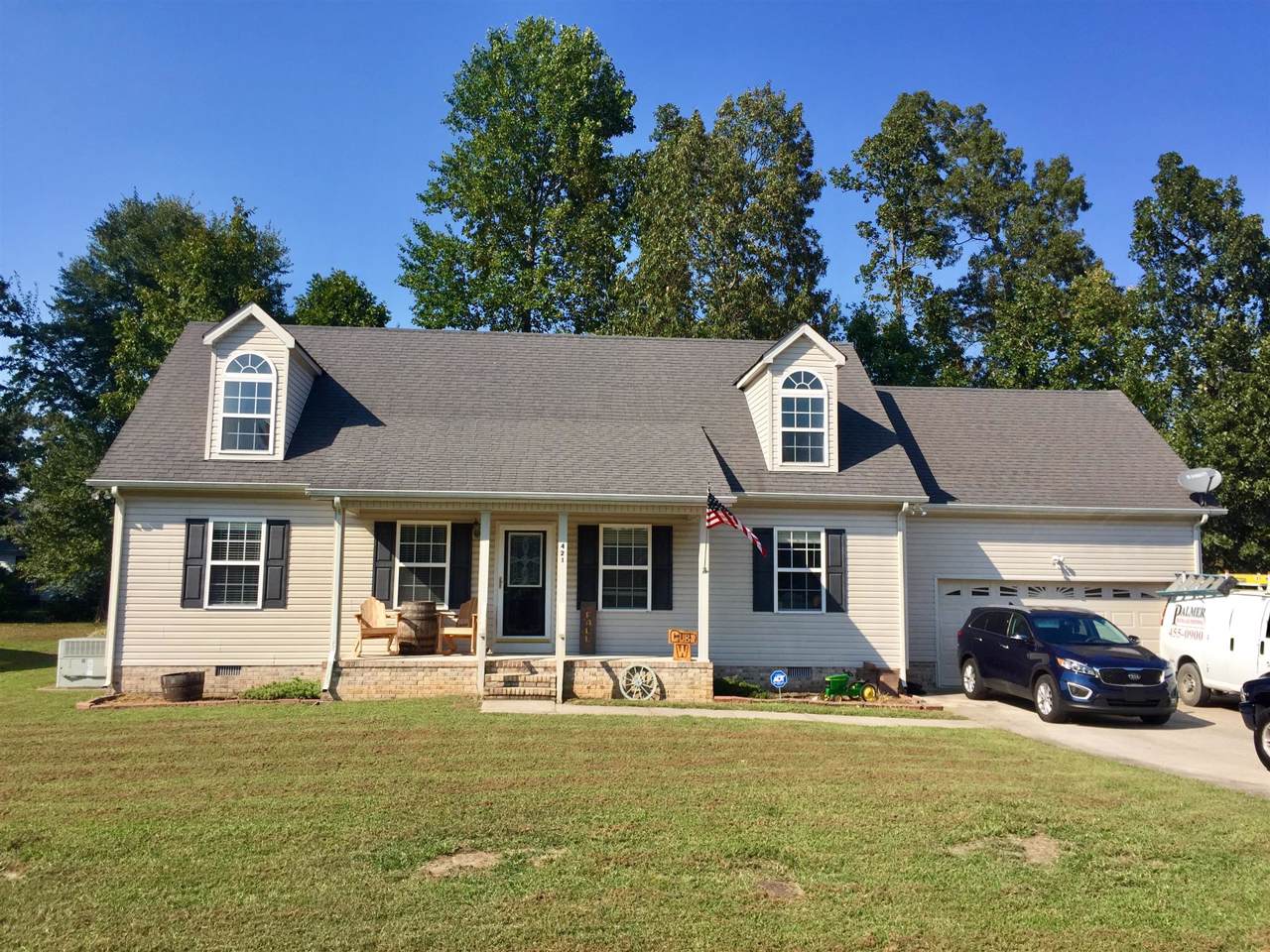 421 Indian Springs Cir - Photo 1