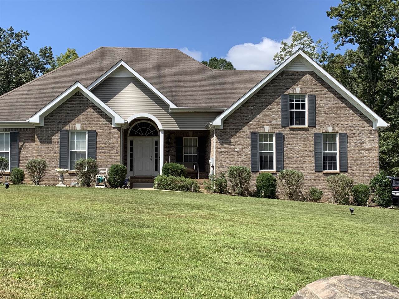1554 Rosebury Ln - Photo 1