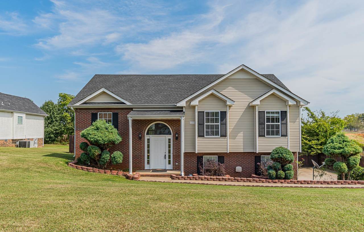 3501 Torrington Ln - Photo 1