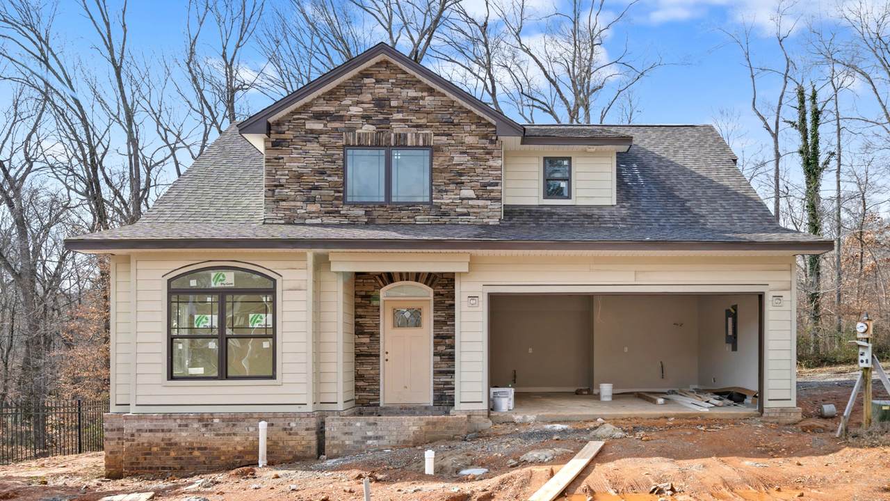 506 Summit View Circle - Photo 1