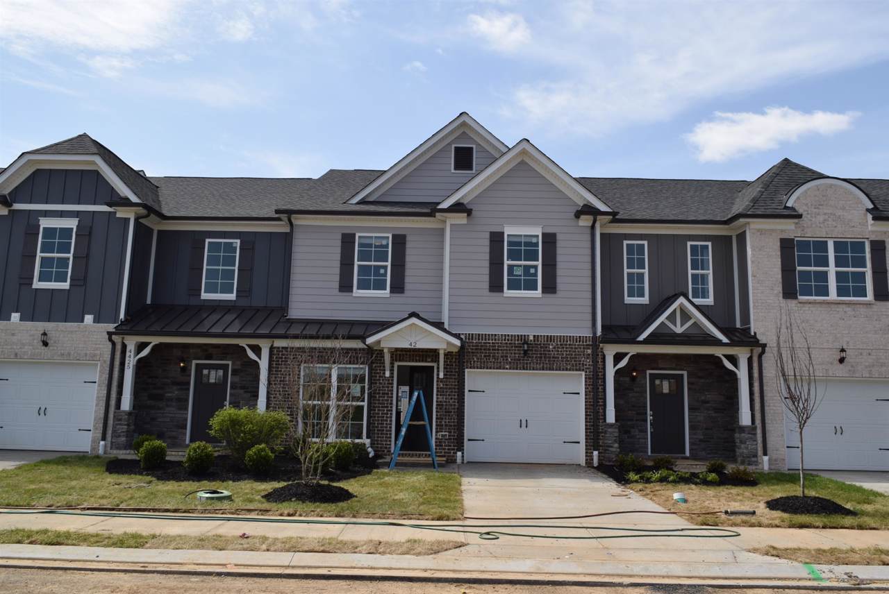 1708 Barbourville Ln - Photo 1