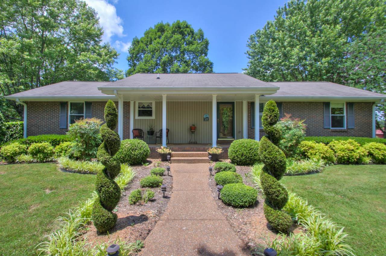 826 Shun Pike - Photo 1