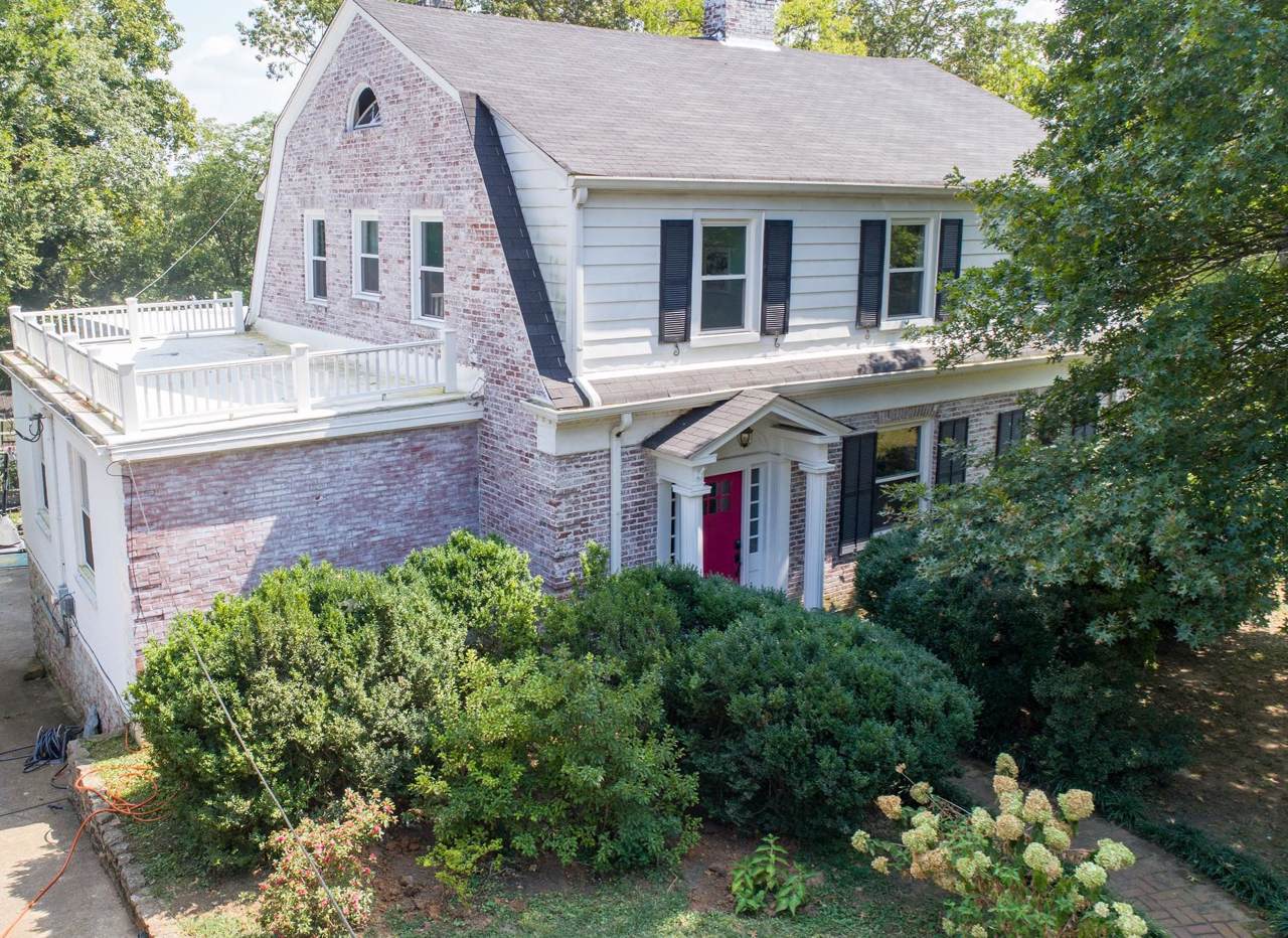 427 4Th Ave S - Photo 1