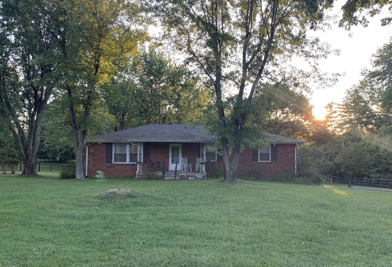 136 Berrywood Dr - Photo 1