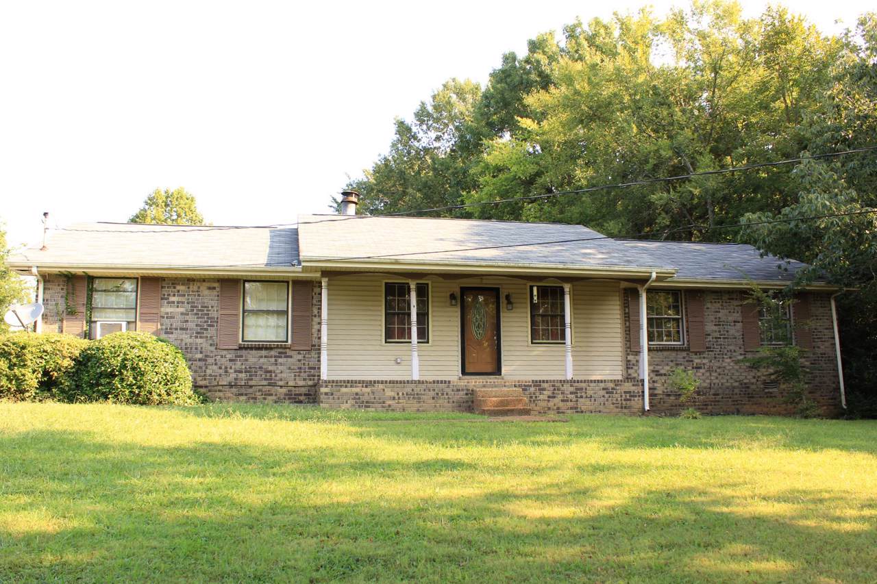 123 Woodyside Dr - Photo 1