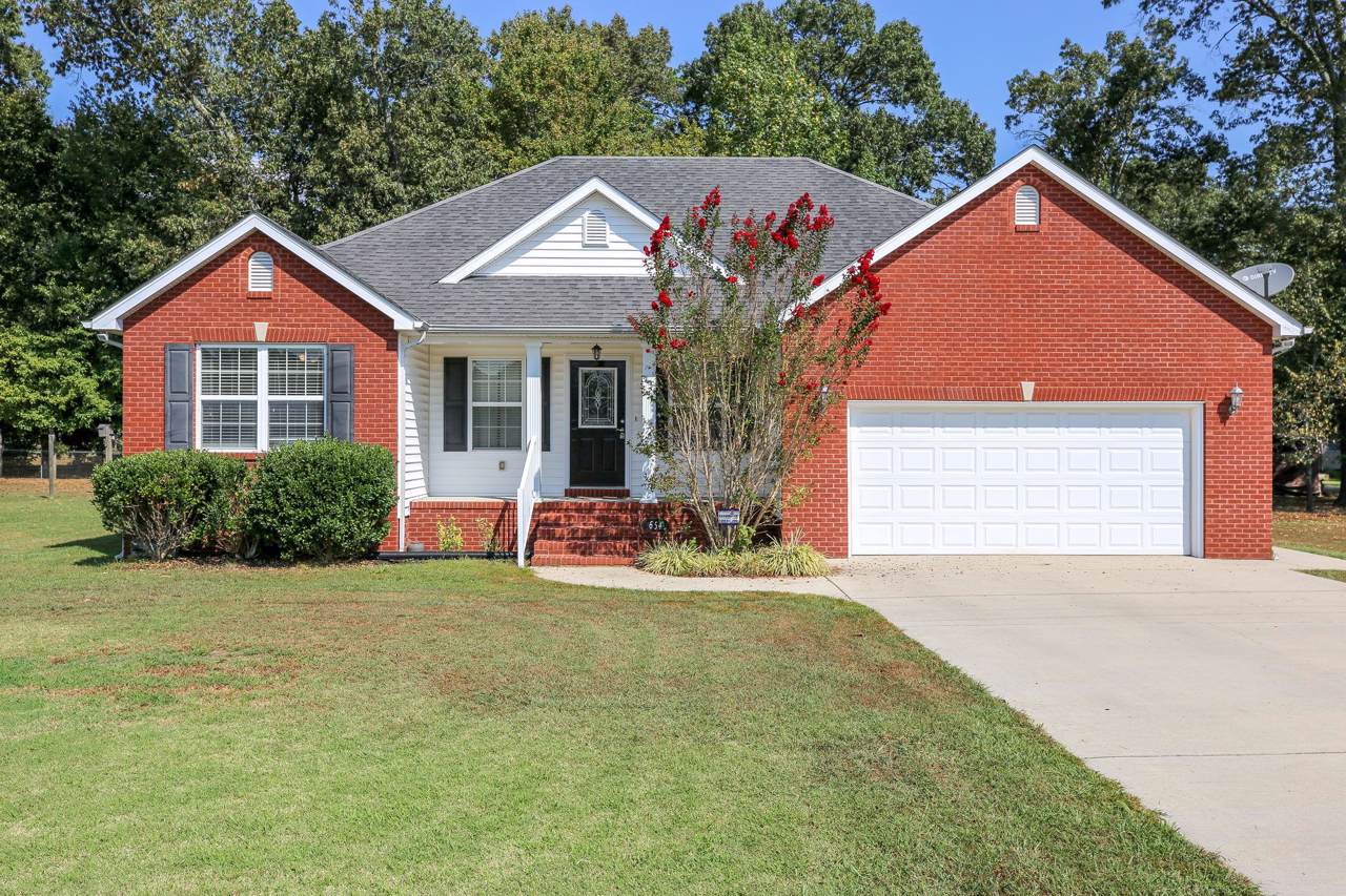 654 Indian Springs Cir - Photo 1