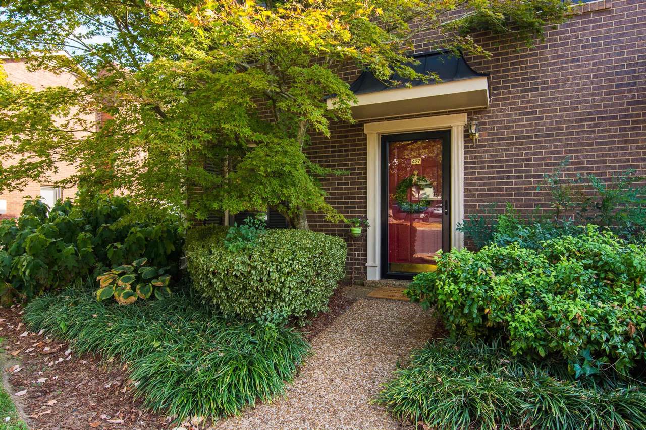427 Westfield Dr - Photo 1