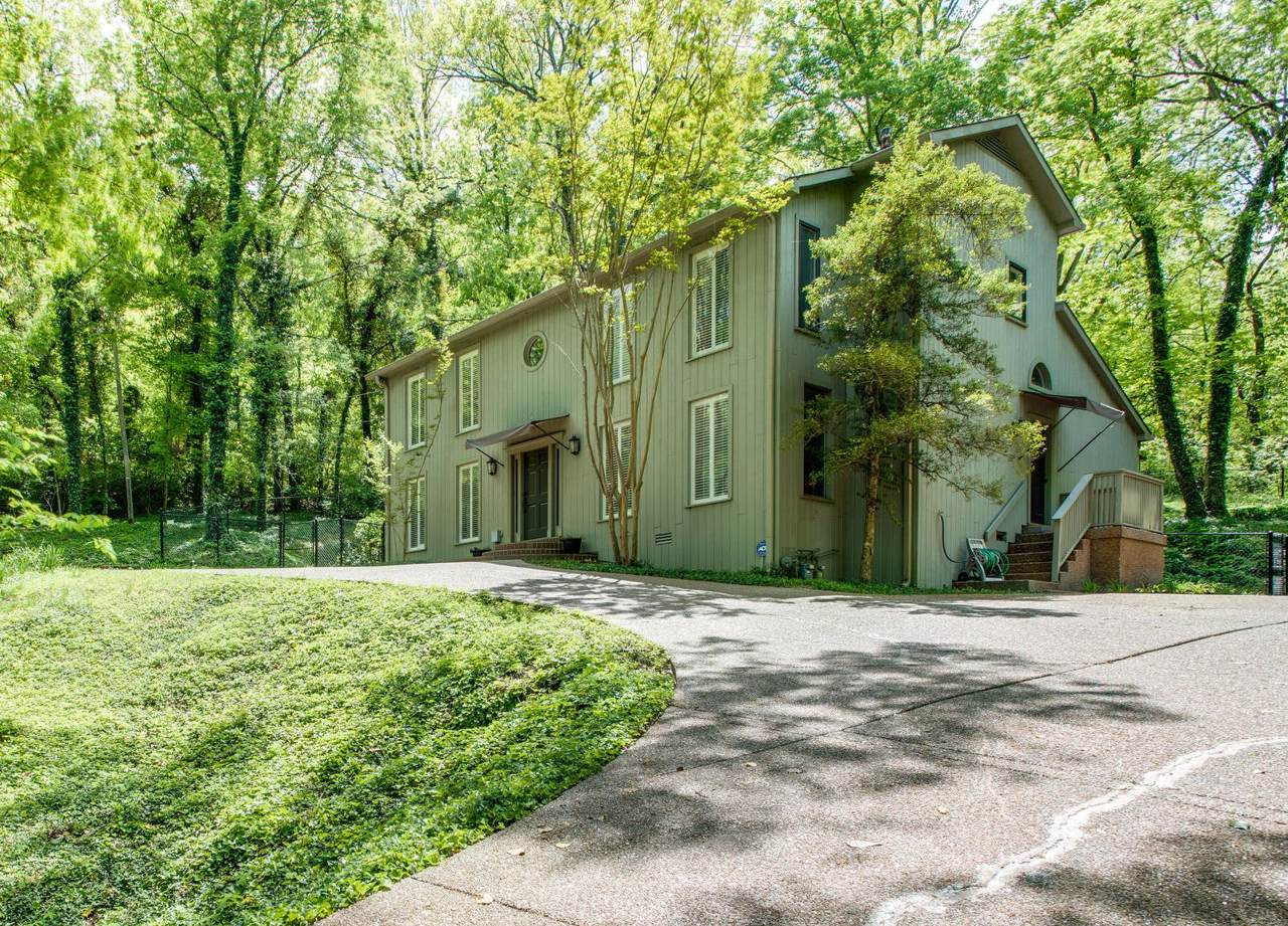 707 Hillwood Blvd - Photo 1