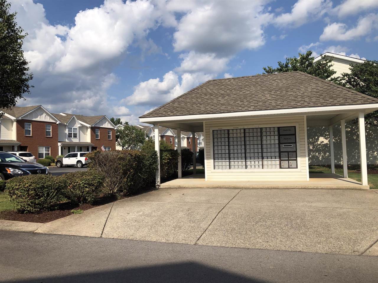 335 Arapaho Dr - Photo 1
