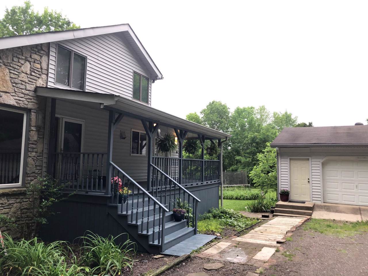 7677 Carthage Hwy - Photo 1
