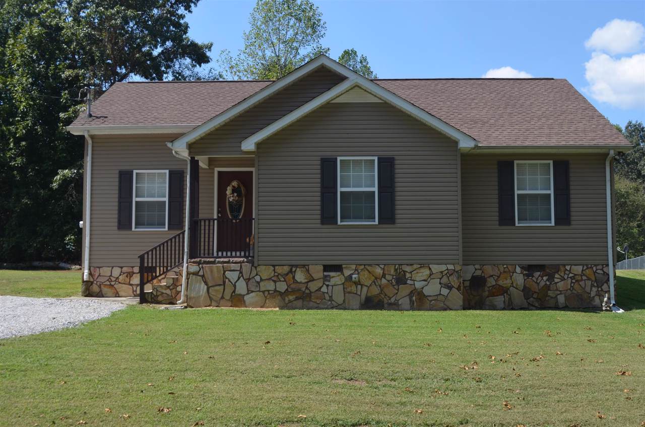 201 Greenfield Ln - Photo 1