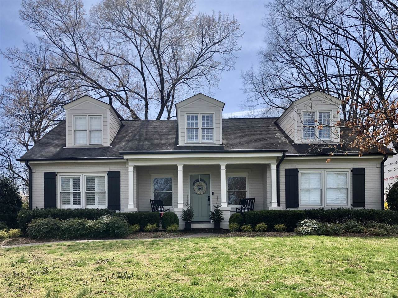 109 W Tyne Dr - Photo 1