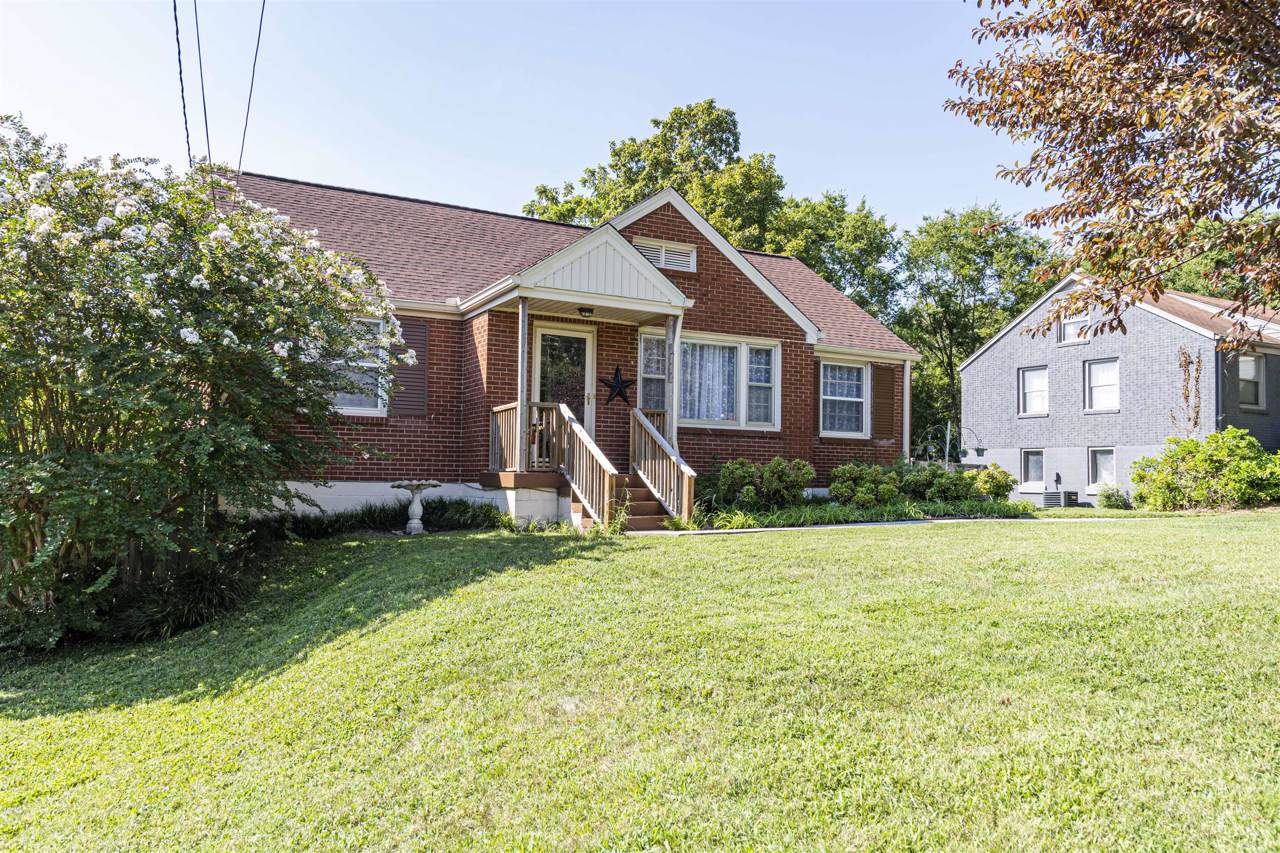 2511 Sandy Drive - Photo 1