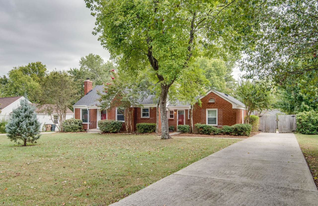 223 Dellrose Dr - Photo 1