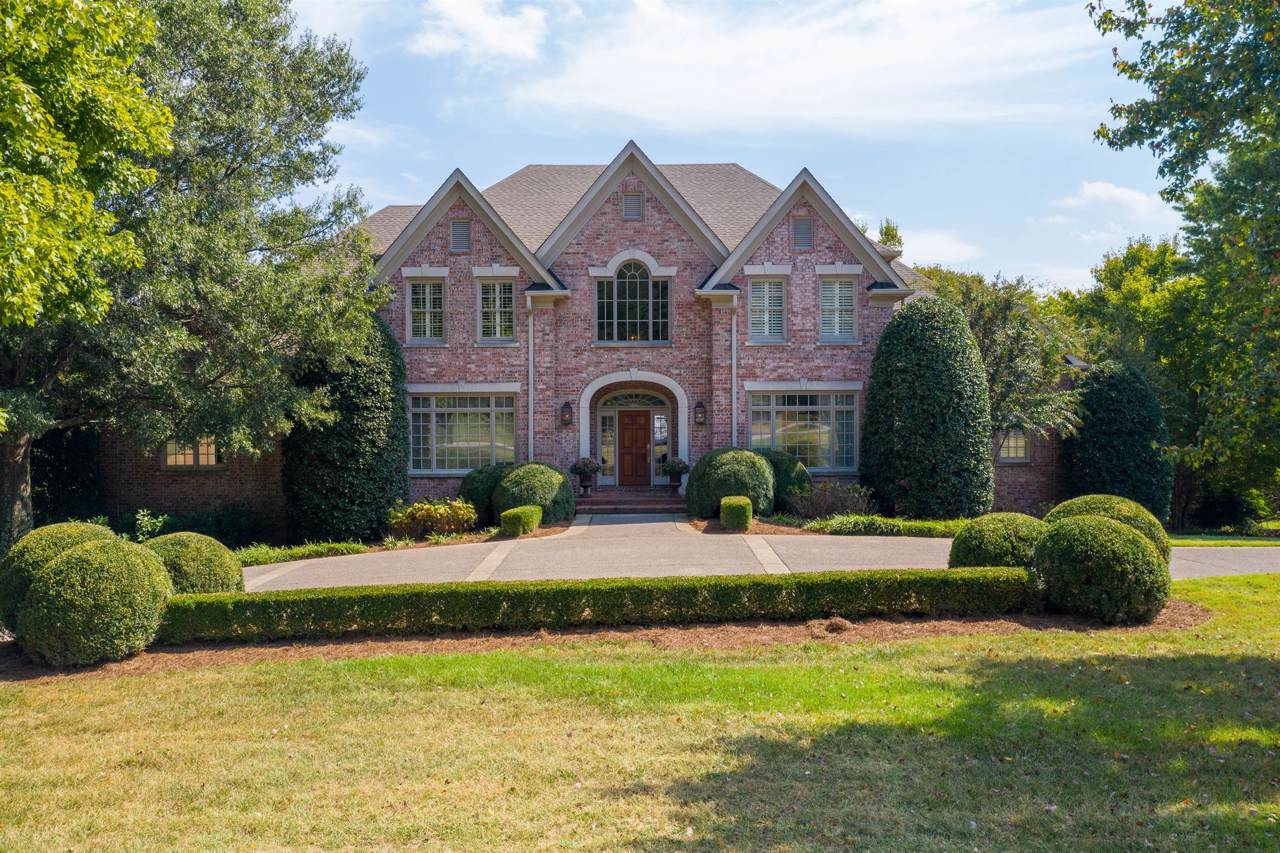 812 Princeton Hills Dr - Photo 1