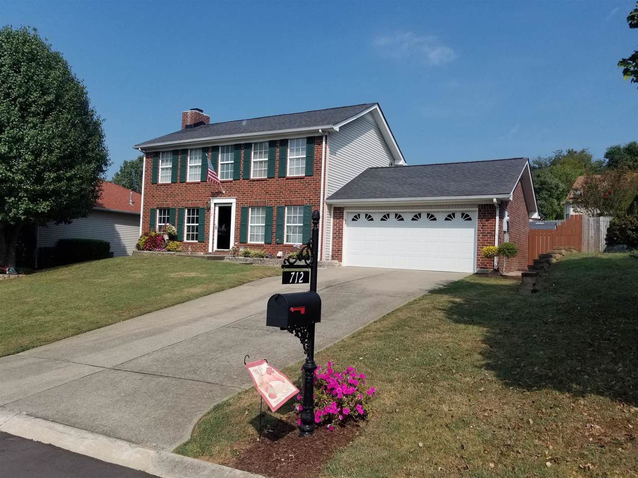 712 Jaywood Dr - Photo 1