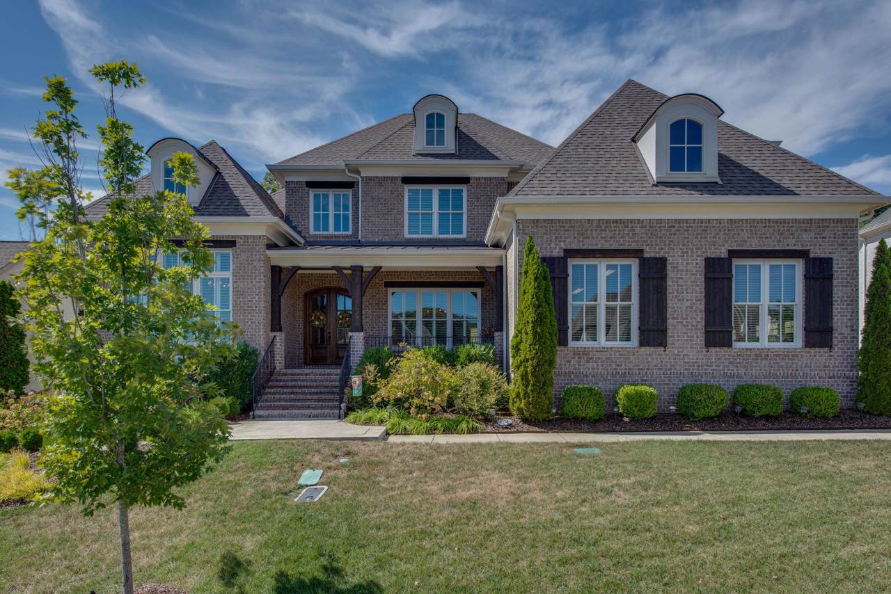 2171 Hartland Rd - Photo 1