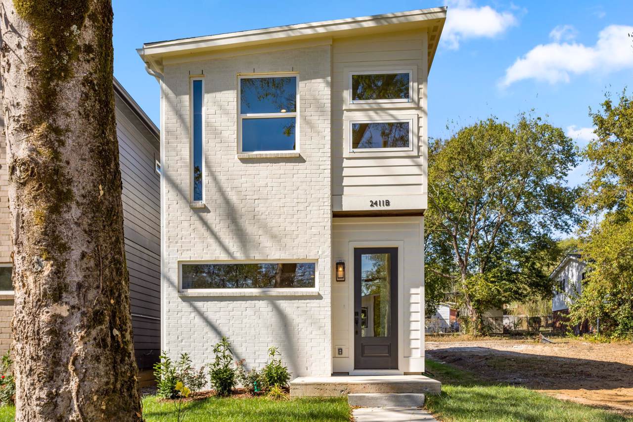 2411B Middle St - Photo 1