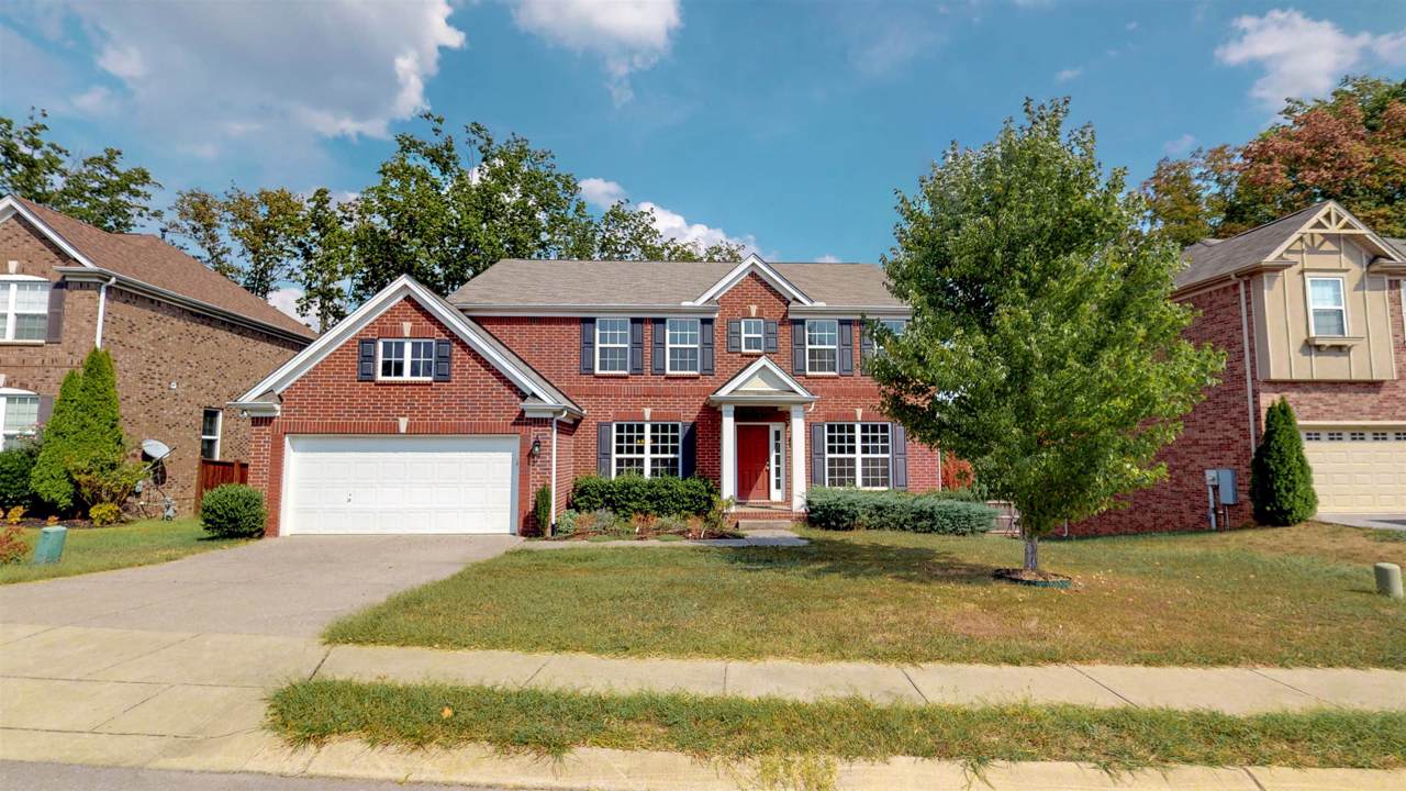 716 Crestmark Dr - Photo 1