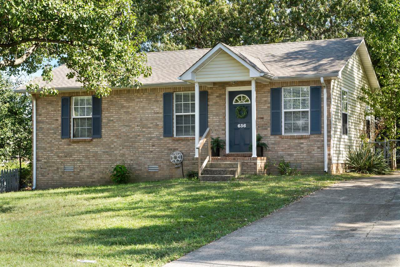 636 Artic Avenue - Photo 1